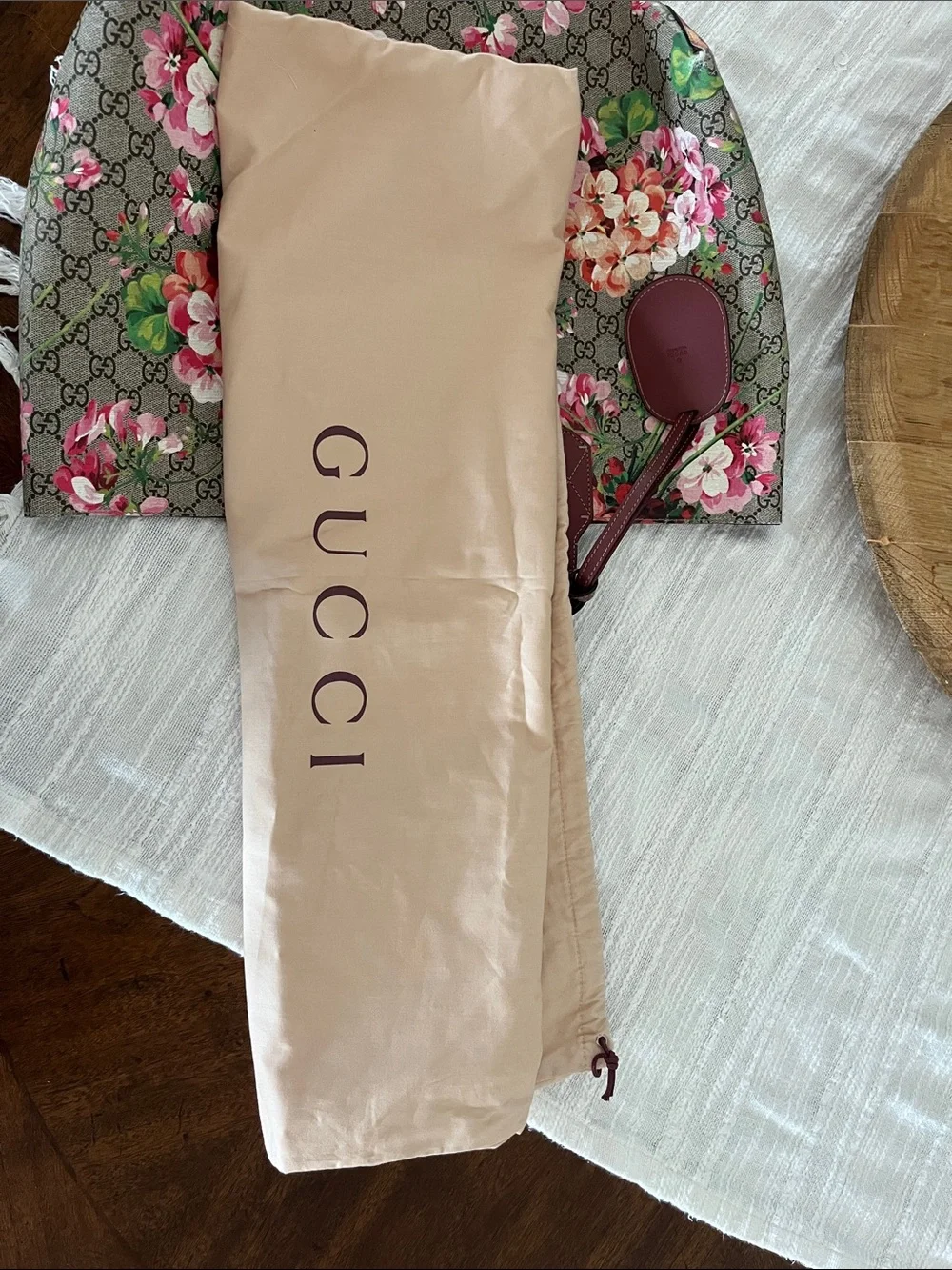 Gucci Floral GG Supreme Tote in Pink and Brown